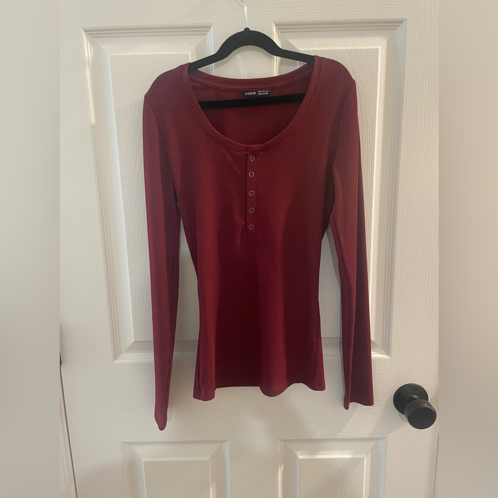 Scoop neck ribbed Henley top